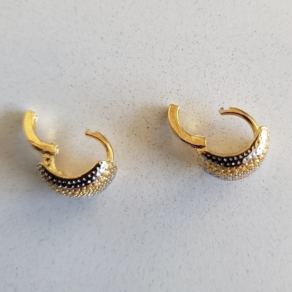 𝅺earrings - Picture 2 of 4